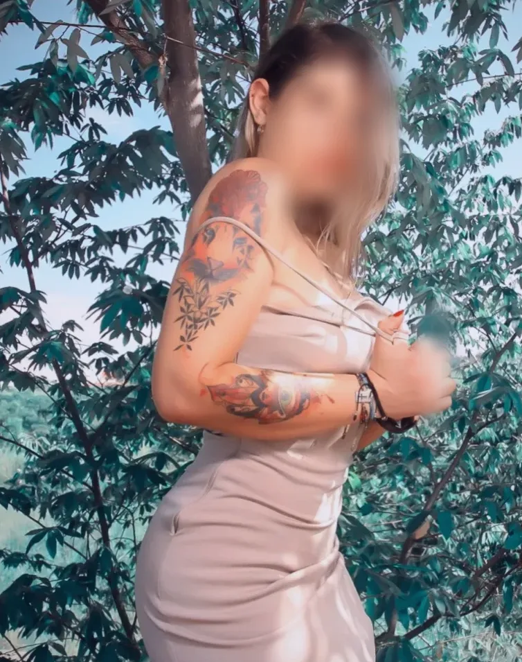 Gabriela, 33 anni